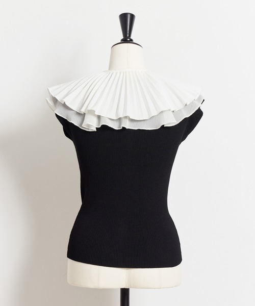 NOELA（ノエラ）の「プリーツカラーリブニット（ニット/セーター・レディース・ブラック/オフホワイト/ベージュ・フリー）」の19枚目の写真