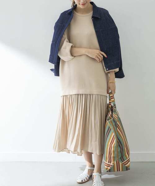 URBAN RESEARCH(アーバンリサーチ)の「割線ギャザー切替えポンチワンピース(ワンピース・レディース・ブラック/ベージュ系その他/ブルー系その他・FREE)」の12枚目の写真