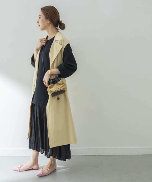 URBAN RESEARCH(アーバンリサーチ)の「割線ギャザー切替えポンチワンピース(ワンピース・レディース・ブラック/ベージュ系その他/ブルー系その他・FREE)」の19枚目の写真