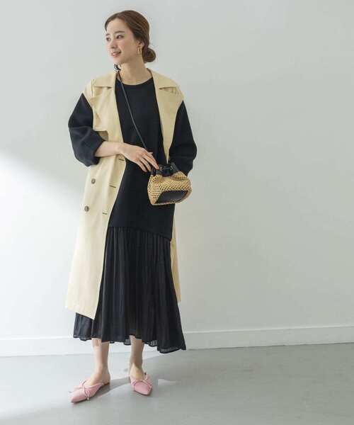 URBAN RESEARCH(アーバンリサーチ)の「割線ギャザー切替えポンチワンピース(ワンピース・レディース・ブラック/ベージュ系その他/ブルー系その他・FREE)」の20枚目の写真