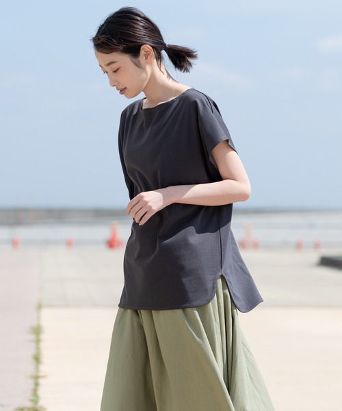 fort point（フォーポイント）の「【FORT POINT/フォートポイント】フレンチスリーブスリット入りTシャツ（Tシャツ/カットソー・レディース・ホワイト/チャコールグレー/ブラック/グレー/サックスブルー/ミント/ピンク系その他/オレンジ系その他/ダークベージュ・MEDIUM/LARGE）」の4枚目の写真