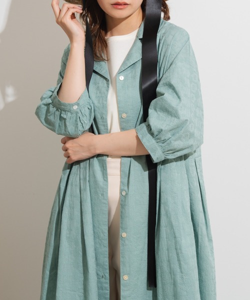 MERLOT(メルロー)の「ジオメトリック刺繍シャツワンピース(シャツワンピース・レディース・ライトブルー/ブラック/ミント・FREE)」の3枚目の写真