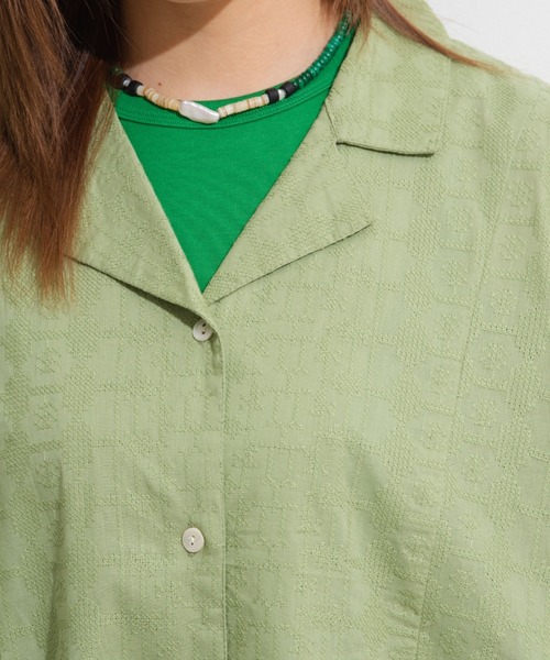 MERLOT(メルロー)の「ジオメトリック刺繍シャツワンピース(シャツワンピース・レディース・ライトブルー/ブラック/ミント・FREE)」の8枚目の写真