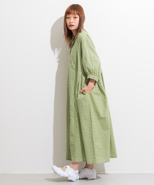 MERLOT(メルロー)の「ジオメトリック刺繍シャツワンピース(シャツワンピース・レディース・ライトブルー/ブラック/ミント・FREE)」の16枚目の写真