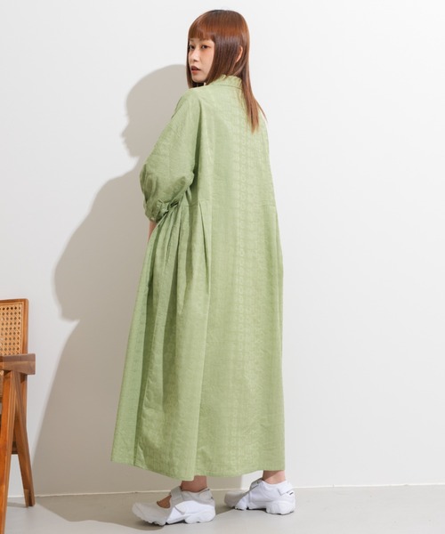 MERLOT(メルロー)の「ジオメトリック刺繍シャツワンピース(シャツワンピース・レディース・ライトブルー/ブラック/ミント・FREE)」の19枚目の写真