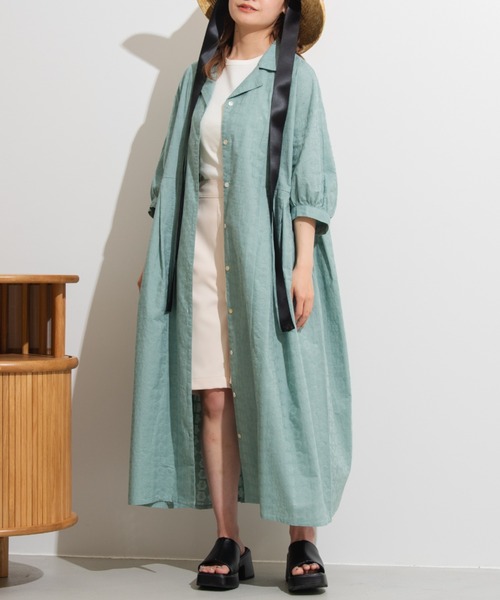 MERLOT(メルロー)の「ジオメトリック刺繍シャツワンピース(シャツワンピース・レディース・ライトブルー/ブラック/ミント・FREE)」の5枚目の写真