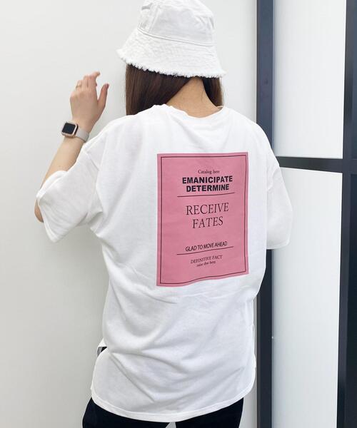 INGNI(イング)の「BACKカラーBOXロゴチュニックTシャツ(Tシャツ/カットソー・レディース・ホワイト系6/ホワイト×ブルー/ブラック×ホワイト/ホワイト×ピンク/ブルー系2/ブルー系7・M)」の3枚目の写真