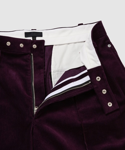 Omar Afridi(オマールアフリディ)の「PRESSED SHORTS(その他パンツ・メンズ・ブラウン系その他/ネイビー・46/48)」の6枚目の写真
