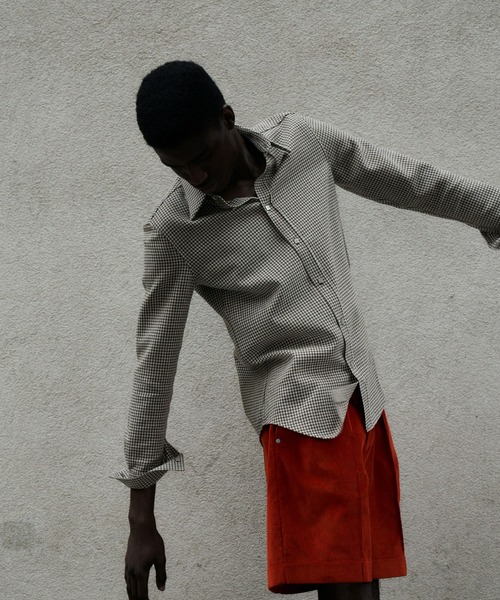 Omar Afridi(オマールアフリディ)の「PRESSED SHORTS(その他パンツ・メンズ・ブラウン系その他/ネイビー・46/48)」の8枚目の写真