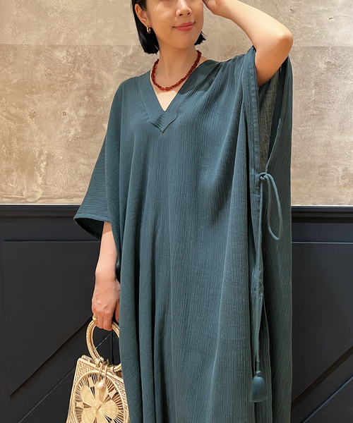 IENA LA BOUCLE(イエナラブークル)の「IENA LA BOUCLE IND 楊柳カフタンワンピース(ワンピース・レディース・グリーン/レッド・FREE)」の11枚目の写真