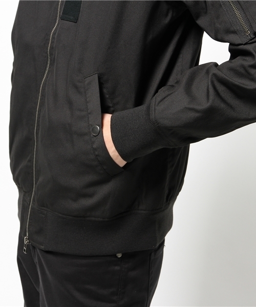 CIAOPANIC TYPY(チャオパニックティピー)の「メモリードビーMA1ジャケット(その他アウター・メンズ・ブラック/ネイビー・MEDIUM/LARGE)」の10枚目の写真