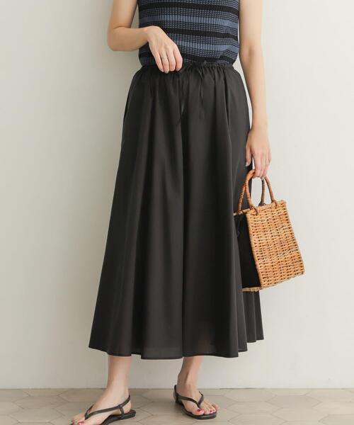 URBAN RESEARCH DOORS（アーバンリサーチドアーズ）の「リヨセルコットンギャザースカート（スカート・レディース・ブルー/オレンジ/ブラック・MEDIUM）」の4枚目の写真