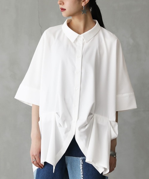 osharewalker（オシャレウォーカー）の「【廃盤】『変形裾タックデザインシャツ』（シャツ/ブラウス・レディース・オフホワイト/ブラック・FREE）」の18枚目の写真