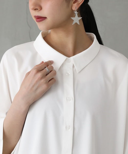 osharewalker（オシャレウォーカー）の「【廃盤】『変形裾タックデザインシャツ』（シャツ/ブラウス・レディース・オフホワイト/ブラック・FREE）」の19枚目の写真