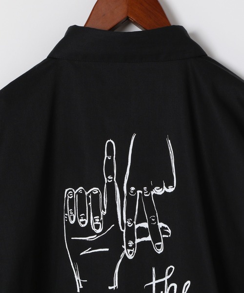 niko and（ニコアンド）の「【LA FOOD SHOP】コラボワークシャツ