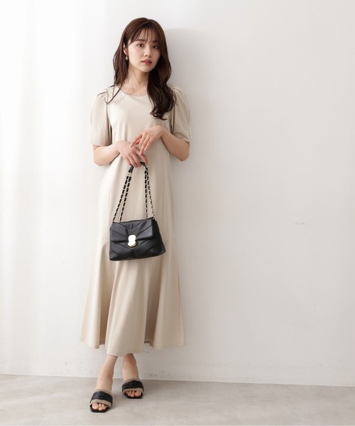 PROPORTION BODY DRESSING（プロポーションボディドレッシング）の「カットマーメイドワンピース / 1212240704（ワンピース・レディース・ブルー/ブラック/ベージュ・SMALL/MEDIUM）」の6枚目の写真