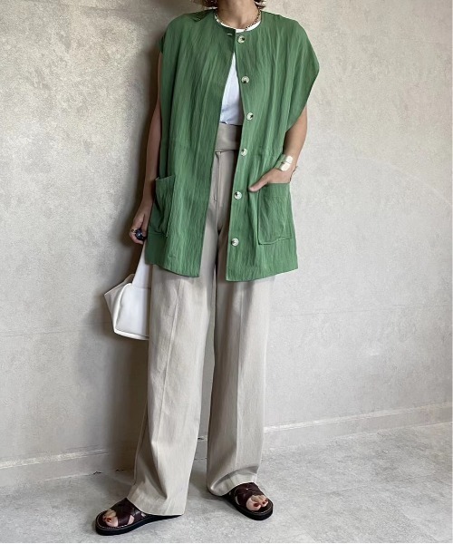 ECRIRE(エクリール)の「【miho.a.nicoコラボ】ウエストドロストリネンライクベスト(ベスト・レディース・ライトグレー/ブラック/インディゴブルー/グリーン・M/L)」の19枚目の写真