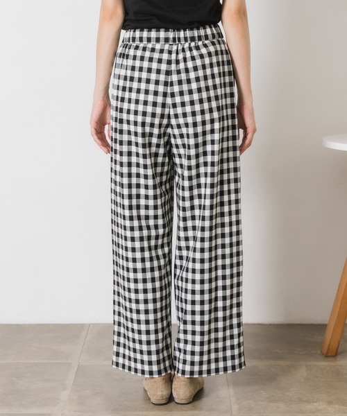 URBAN RESEARCH Sonny Label（アーバンリサーチサニーレーベル）の「ギンガムチェックイージーパンツ（その他パンツ・レディース・ホワイト系その他/ベージュ系その他・FREE）」の11枚目の写真