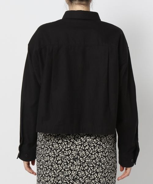 LOWRYS FARM（ローリーズファーム）の「ミリタリークロップドシャツ　123089（シャツ/ブラウス・レディース・カーキ/ブラック・FREE）」の11枚目の写真