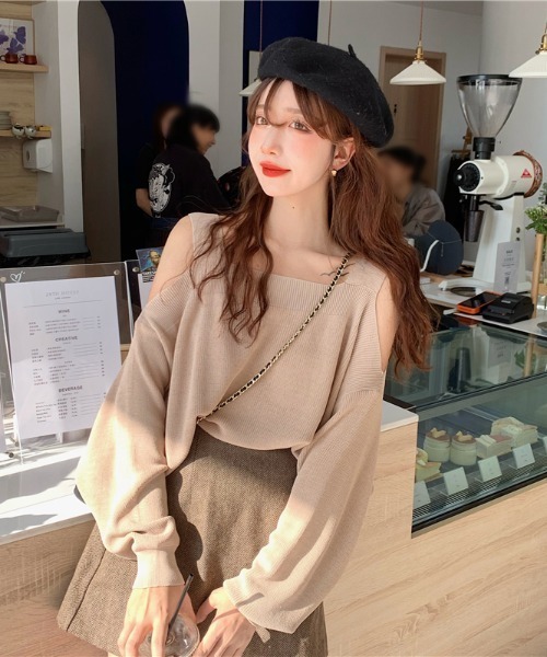 yuue' ( wear )(ユーイ)の「スクエアネック 肩あき ロングスリーブニット(ニット/セーター・レディース・ベージュ/カーキ/ブラック・FREE)」の21枚目の写真
