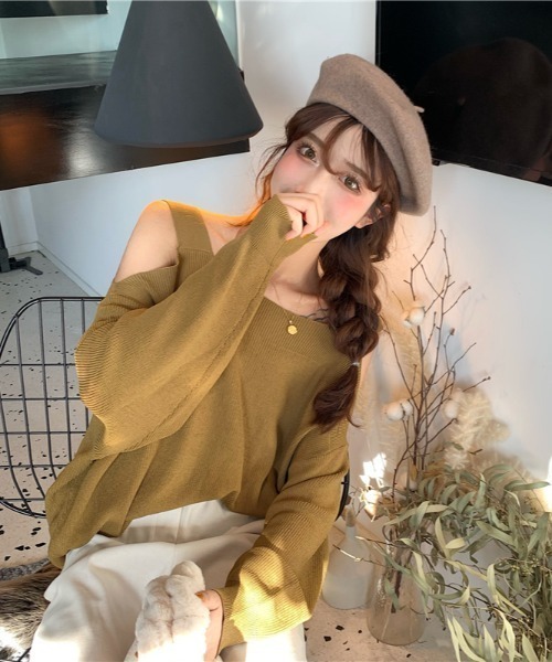 yuue' ( wear )(ユーイ)の「スクエアネック 肩あき ロングスリーブニット(ニット/セーター・レディース・ベージュ/カーキ/ブラック・FREE)」の10枚目の写真