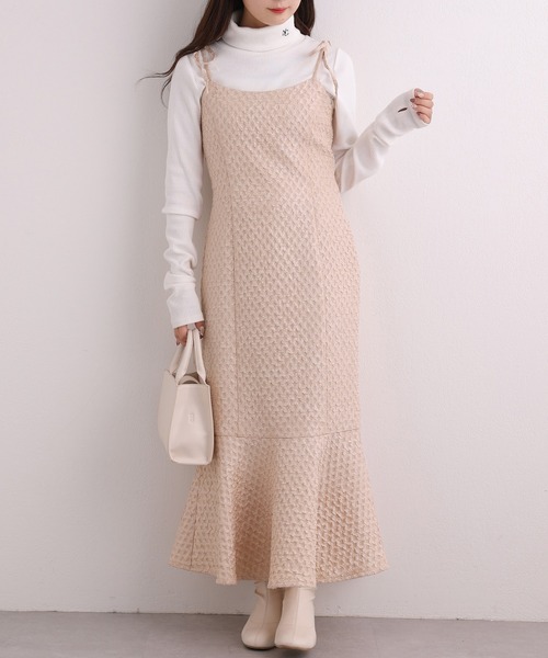 one after another NICE CLAUP（ワンアフターアナザーナイスクラップ）の「【新色追加】肩リボンマーメイドキャミワンピース（ワンピース・レディース・ピンク/ベージュ/アイボリー・FREE）」の22枚目の写真