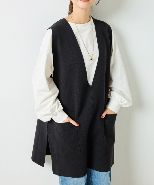 OMNES（オムネス）の「アクリルナイロンウールVネックロングニットベスト（ベスト・レディース・ブラック/グレー/ブラウン/ベージュ・FREE）」の2枚目の写真