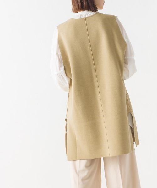 OMNES（オムネス）の「アクリルナイロンウールVネックロングニットベスト（ベスト・レディース・ブラック/グレー/ブラウン/ベージュ・FREE）」の13枚目の写真