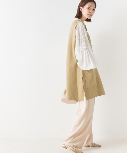 OMNES（オムネス）の「アクリルナイロンウールVネックロングニットベスト（ベスト・レディース・ブラック/グレー/ブラウン/ベージュ・FREE）」の15枚目の写真