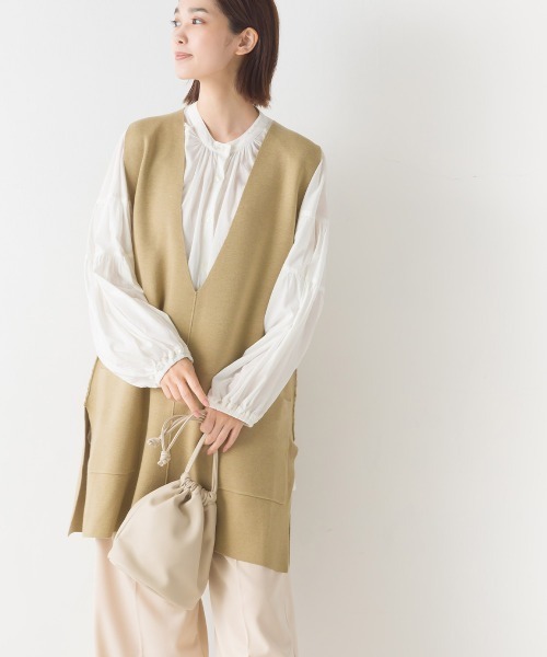 OMNES（オムネス）の「アクリルナイロンウールVネックロングニットベスト（ベスト・レディース・ブラック/グレー/ブラウン/ベージュ・FREE）」の16枚目の写真