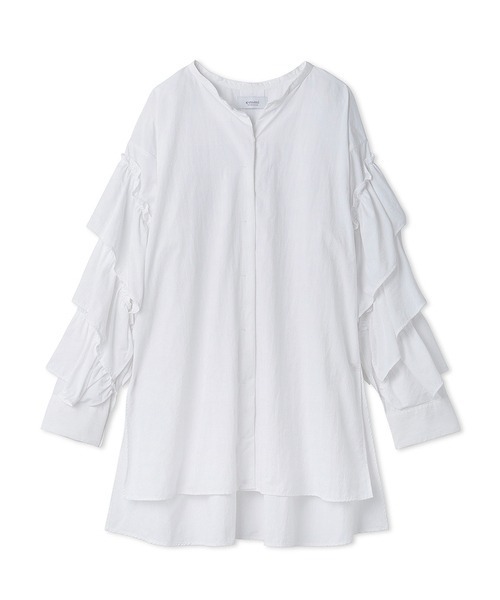 【新品・タグ付き】emmi atelier フリルスリーブブラウス emmi（エミ）の「【emmi atelier】フリルスリーブブラウス（シャツ