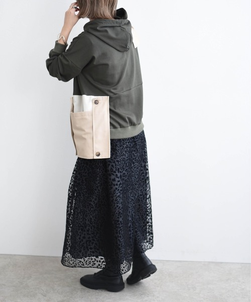 Eimee Law（エイミーロウ）の「ミリタリーパッチワークフーディープル