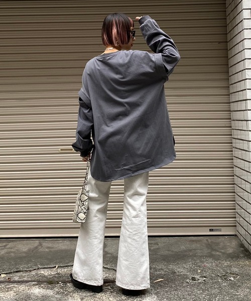 PAGEBOY（ページボーイ）の「WEB限定アイテム / 2WAYレイヤードロンT（Tシャツ/カットソー・レディース・チャコールグレー/オフホワイト/ブラック/ブルー系その他/ラベンダー・FREE）」の21枚目の写真