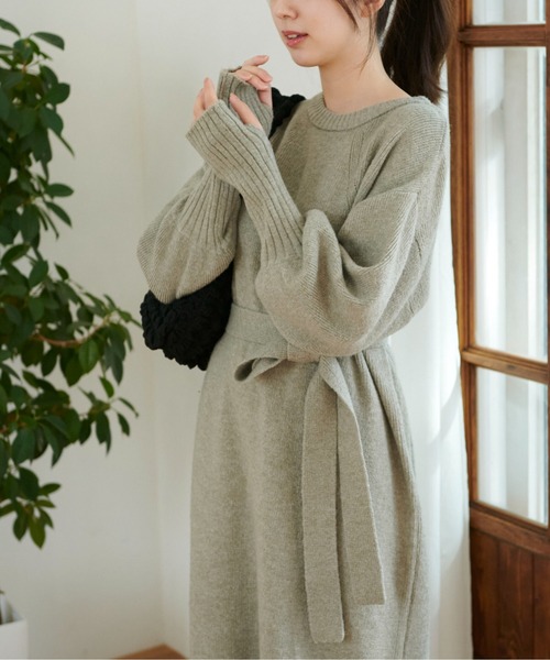 FREE'S MART（フリーズマート）の「◆指穴リブニットワンピース（ワンピース・レディース・ベージュ/グレー/カーキ・SMALL/MEDIUM）」の3枚目の写真