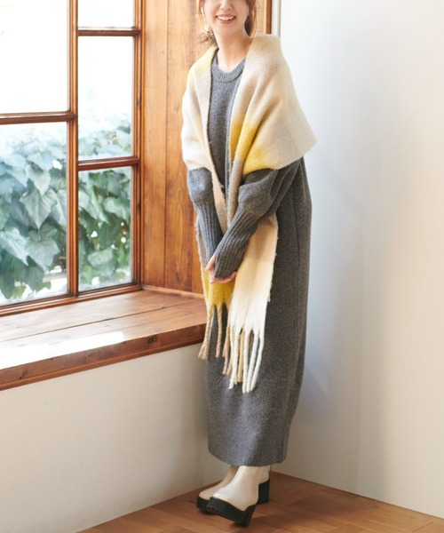 FREE'S MART（フリーズマート）の「◆指穴リブニットワンピース（ワンピース・レディース・ベージュ/グレー/カーキ・SMALL/MEDIUM）」の9枚目の写真