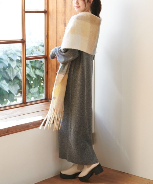 FREE'S MART（フリーズマート）の「◆指穴リブニットワンピース（ワンピース・レディース・ベージュ/グレー/カーキ・SMALL/MEDIUM）」の10枚目の写真