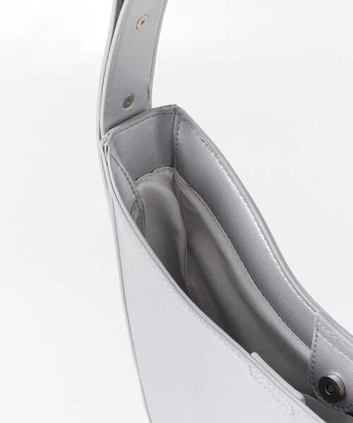 SENSE OF PLACE by URBAN RESEARCH（センスオブプレイスバイアーバンリサーチ）の「アシンメトリーショルダーバッグ（ショルダーバッグ・メンズ・ブラック/シルバー/グリーン・ONE）」の18枚目の写真