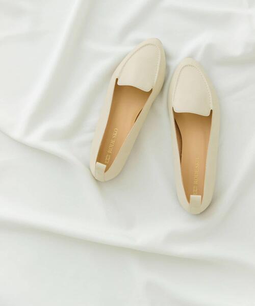 RODE SKO（ロデスコ）の「『35～40サイズ展開』『MADE IN JAPAN』やわらかスリッポン（スリッポン・レディース・グリーン系その他/ブラック/オフホワイト/シルバー/ベージュ系その他・35/36/39/37/38/40）」の2枚目の写真