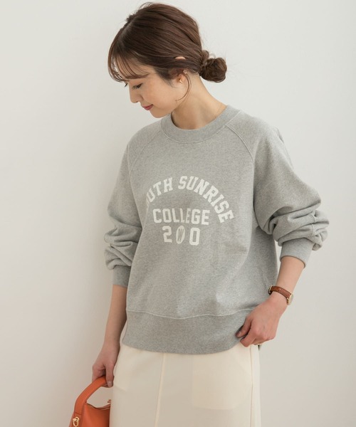 URBAN RESEARCH DOORS（アーバンリサーチドアーズ）の「プリントスウェット（スウェット・レディース・グレー系その他/アイボリー・MEDIUM）」の6枚目の写真