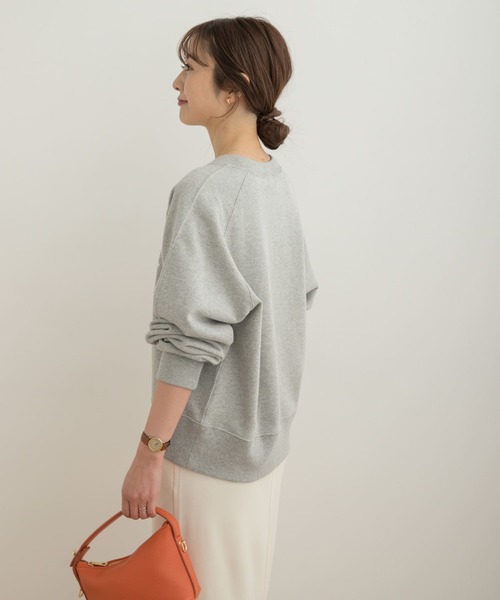 URBAN RESEARCH DOORS（アーバンリサーチドアーズ）の「プリントスウェット（スウェット・レディース・グレー系その他/アイボリー・MEDIUM）」の8枚目の写真