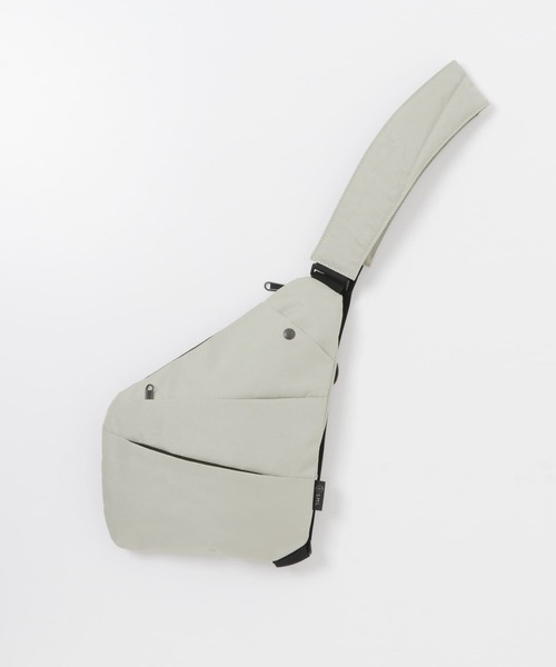 SML（エスエムエル）の「『別注』SML×DOORS　ボディバッグ（ショルダーバッグ・メンズ・ライトグレー/ブラック/ベージュ系その他・-）」の10枚目の写真