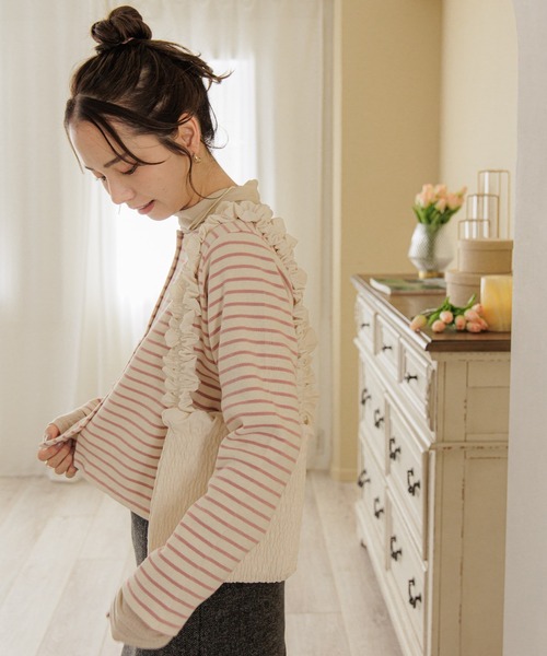 flower(フラワー)の「チアフルボーダートップ(カーディガン/ボレロ・レディース・ピンク/ホワイト・FREE)」の5枚目の写真