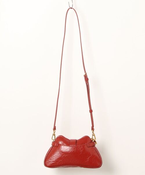 CHARLES & KEITH（チャールズ & キース）の「Eilith エーリス チェーンハンドルバックルバッグ（ショルダーバッグ・レディース・ホワイト/レンガ/ブラック・S）」の4枚目の写真