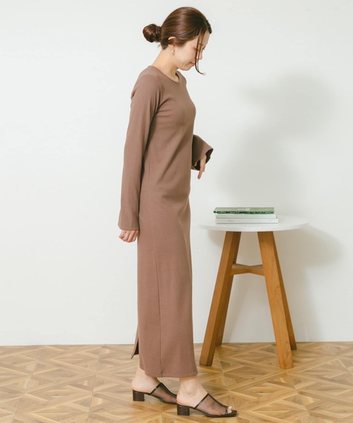 URBAN RESEARCH Sonny Label（アーバンリサーチサニーレーベル）の「ベルスリーブテレコワンピース（ワンピース・レディース・ブラック/ブラウン/ブルー・FREE）」の10枚目の写真