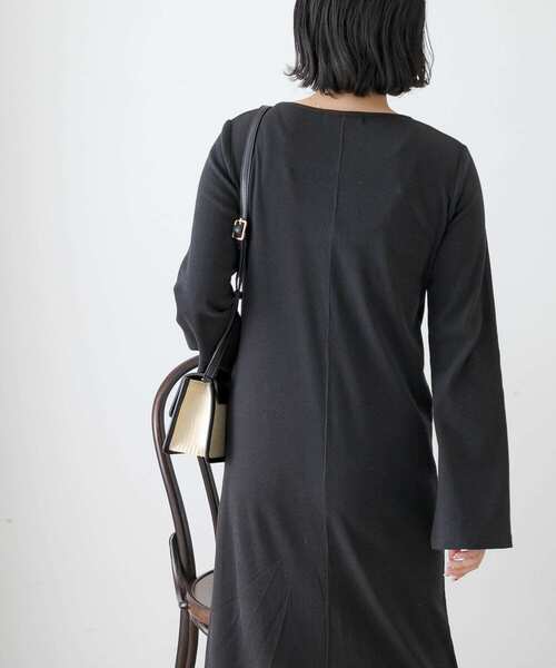 URBAN RESEARCH Sonny Label（アーバンリサーチサニーレーベル）の「ベルスリーブテレコワンピース（ワンピース・レディース・ブラック/ブラウン/ブルー・FREE）」の15枚目の写真