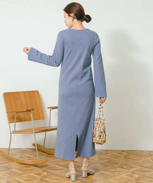 URBAN RESEARCH Sonny Label（アーバンリサーチサニーレーベル）の「ベルスリーブテレコワンピース（ワンピース・レディース・ブラック/ブラウン/ブルー・FREE）」の8枚目の写真