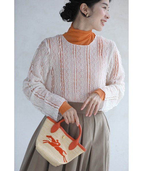 腕のラインは見せない 袖ゆったり レースロンT（Tシャツ