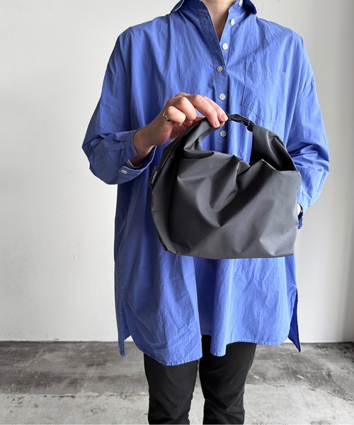 COMMON WARE(コモンウェアー)の「EC : LAURIER ローリエ 保冷インナーバッグ(お弁当箱・レディース・ベージュ/ライトグリーン/ダークグレー・FREE)」の1枚目の写真