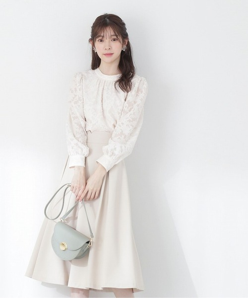 PROPORTION BODY DRESSING(プロポーションボディドレッシング)の「前後2Wayカットジャガードブラウス/1213110307(Tシャツ/カットソー・レディース・ブルー/アイボリー/ブラック・MEDIUM/SMALL)」の4枚目の写真