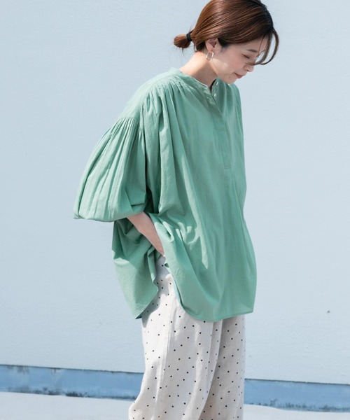 URBAN RESEARCH DOORS（アーバンリサーチドアーズ）の「コットンボイルギャザーブラウス（シャツ/ブラウス・レディース・ミント/オフホワイト/ピンク/ブラック・MEDIUM）」の17枚目の写真